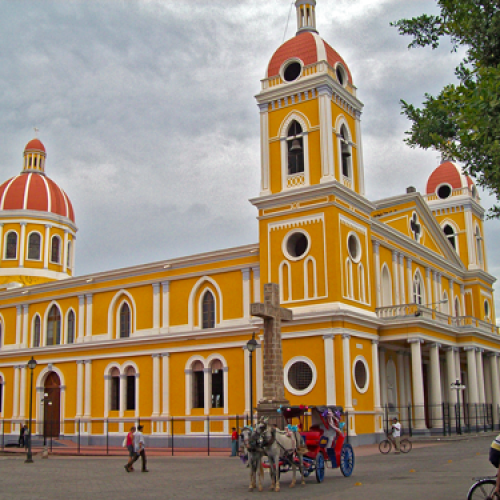 Catedral_de_Granada,_Nicaragua